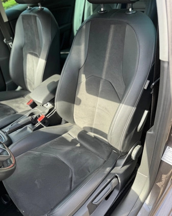 Seat Leon cena 39900 przebieg: 231500, rok produkcji 2016 z Legnica małe 232